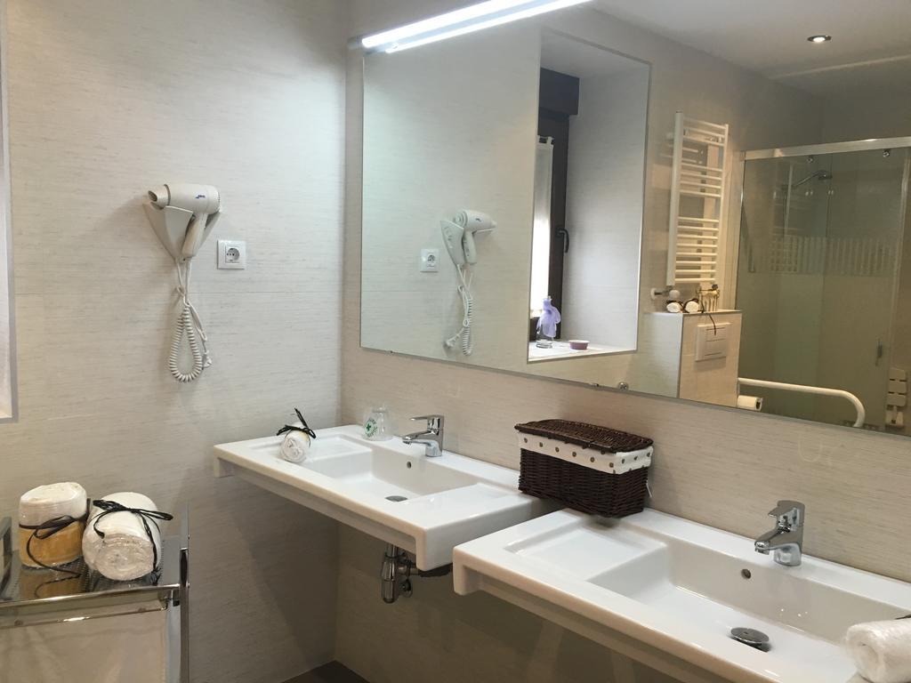Burdi -Kurutze Pension Urquiola Esterno foto